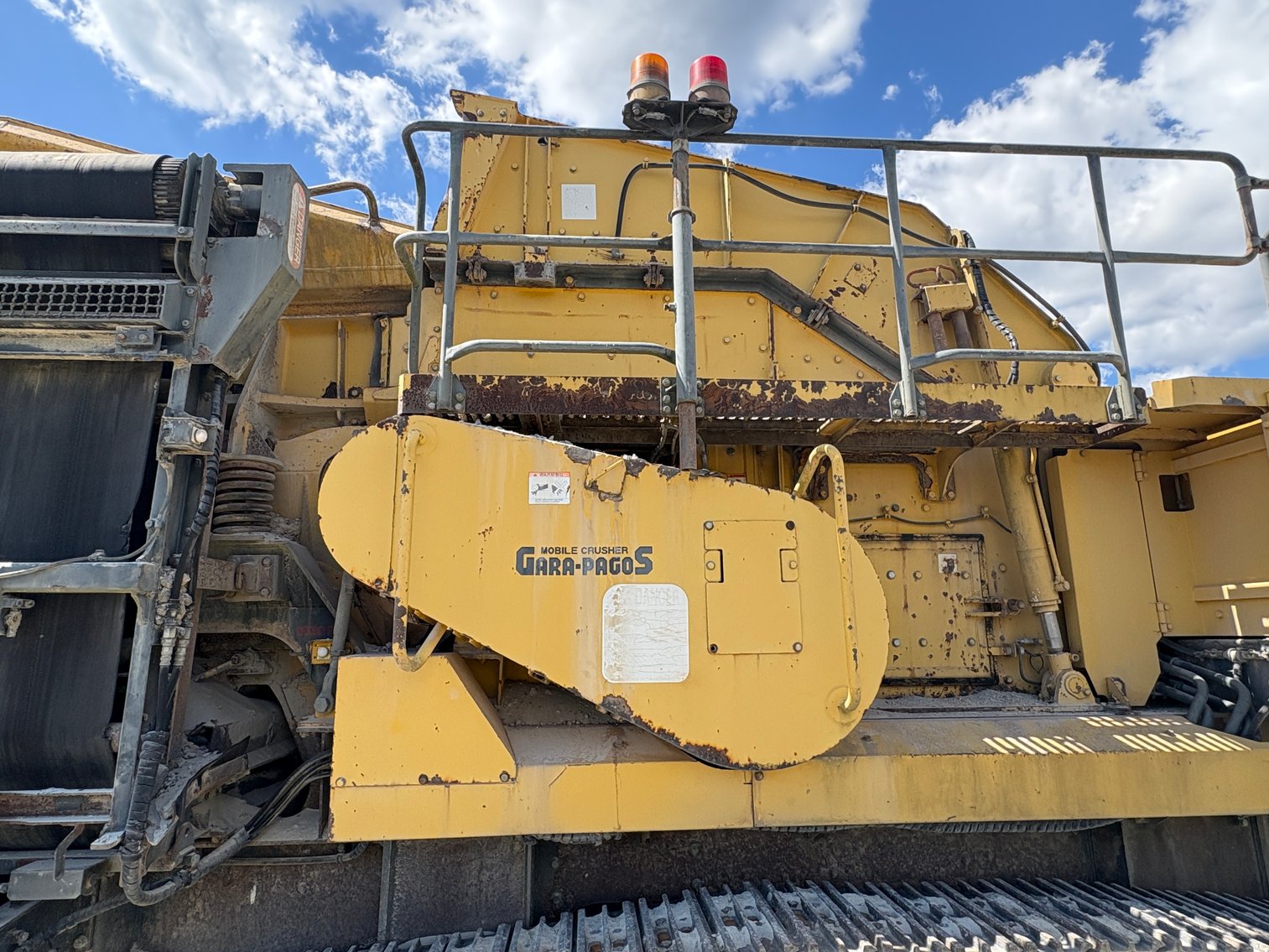 Image for Heavy Equipment Auction - 2006 Komatsu BR480RG Mobile Jaw Crusher