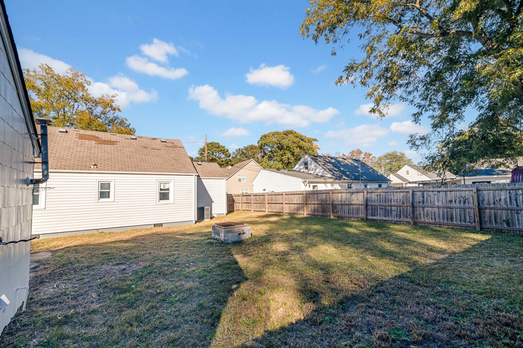Image for No Cash Needed. Finance Friendly Auction. Fully renovated and upgraded 3 bed/1bath, 907 Sq. in Portsmouth, Va