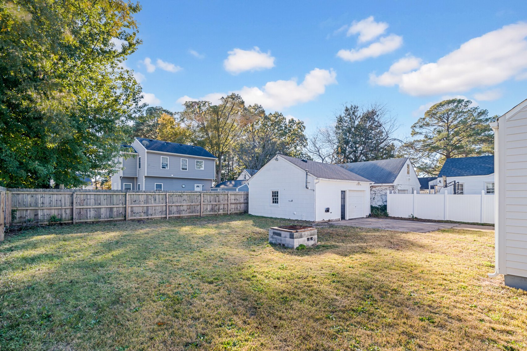 Image for No Cash Needed. Finance Friendly Auction. Fully renovated and upgraded 3 bed/1bath, 907 Sq. in Portsmouth, Va
