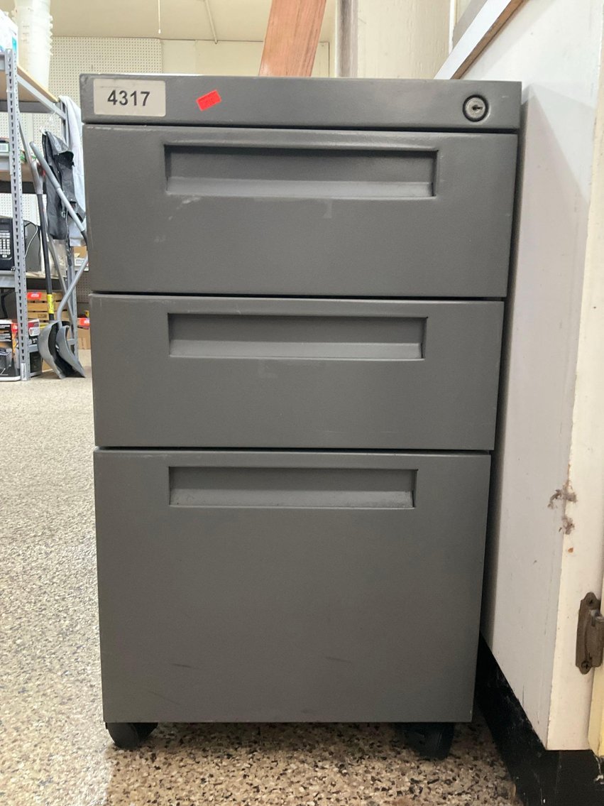 Image for Furniture, collectibles, household-Main Front