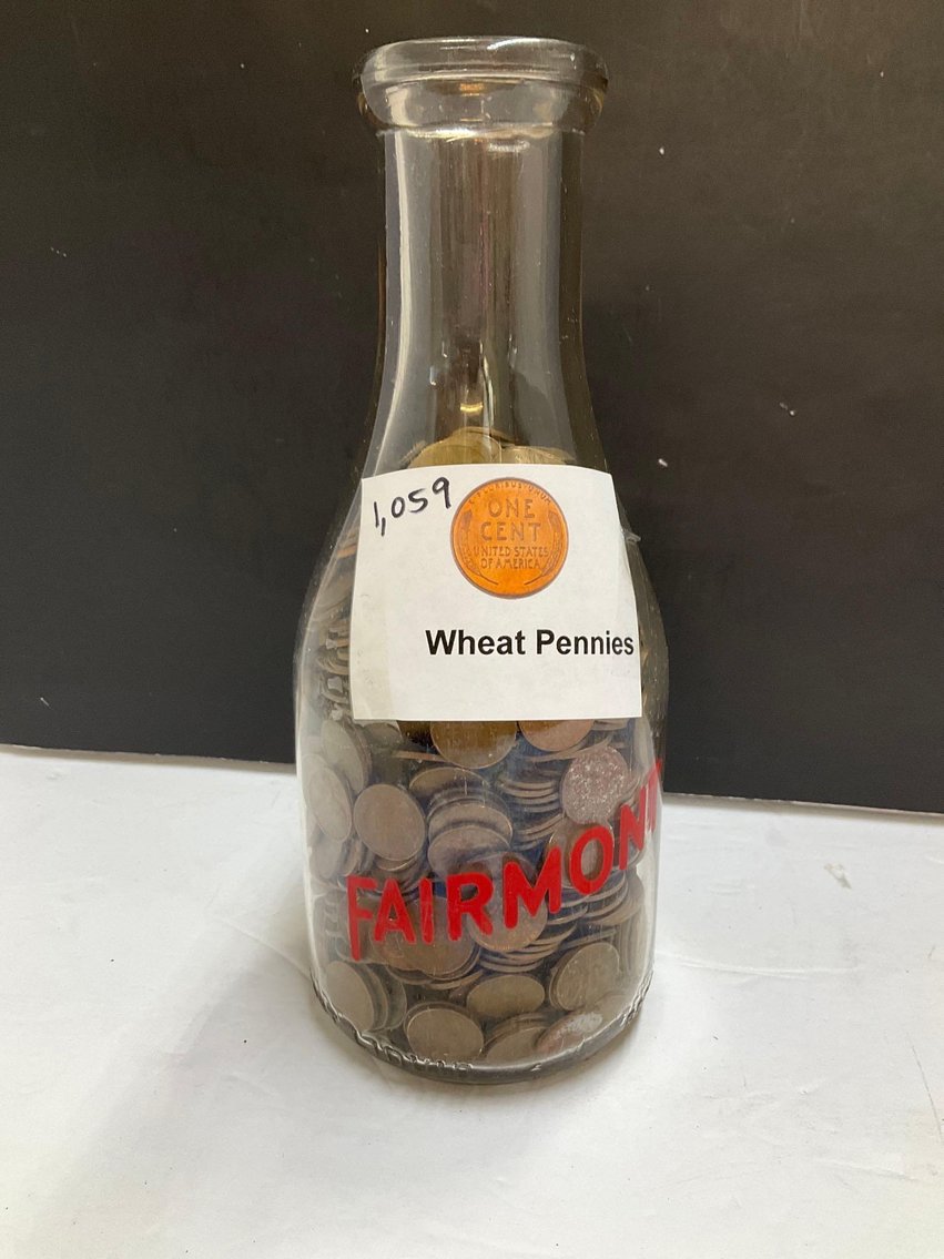 Image for Forklift, tools, furniture, collectibles, household-Main front