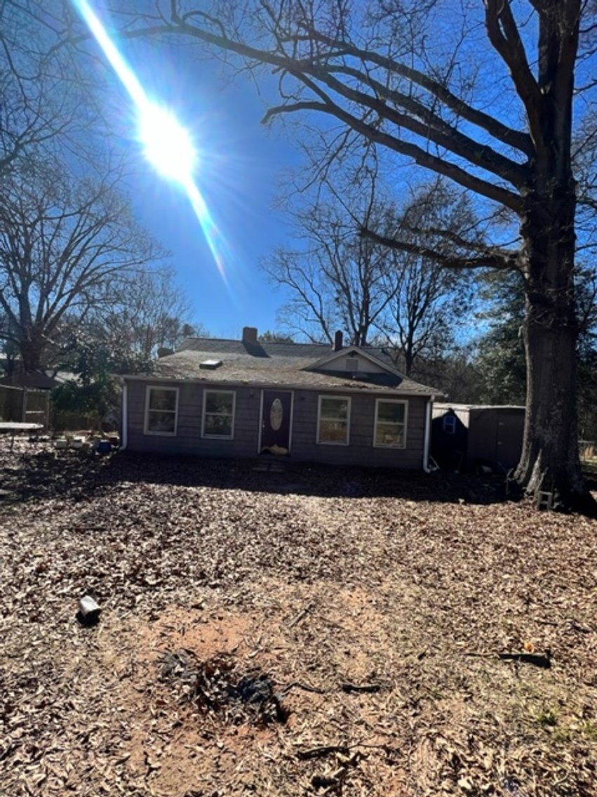 2049 W. Davidson Avenue-REAL ESTATE