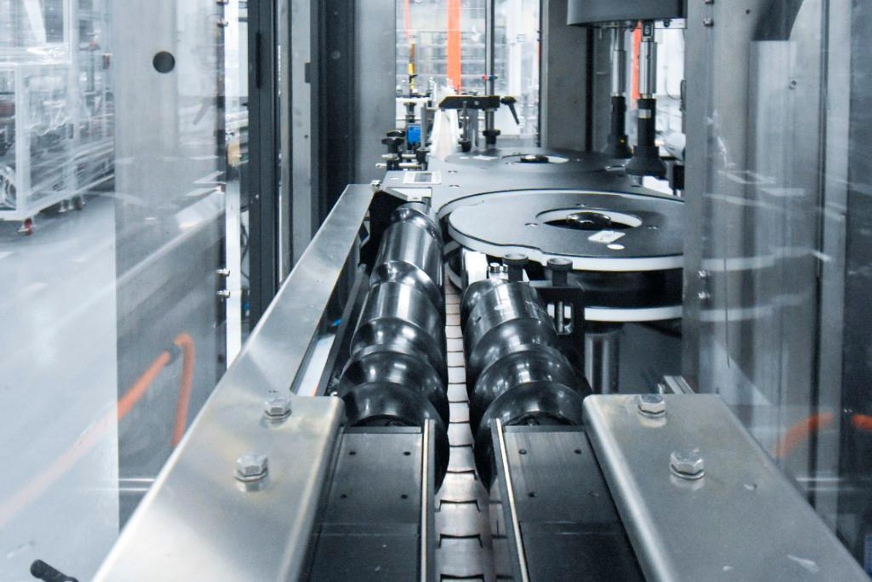 Image for ***SOLD*** MJK1859 P.E Automatic labelling machine Series SL KD776