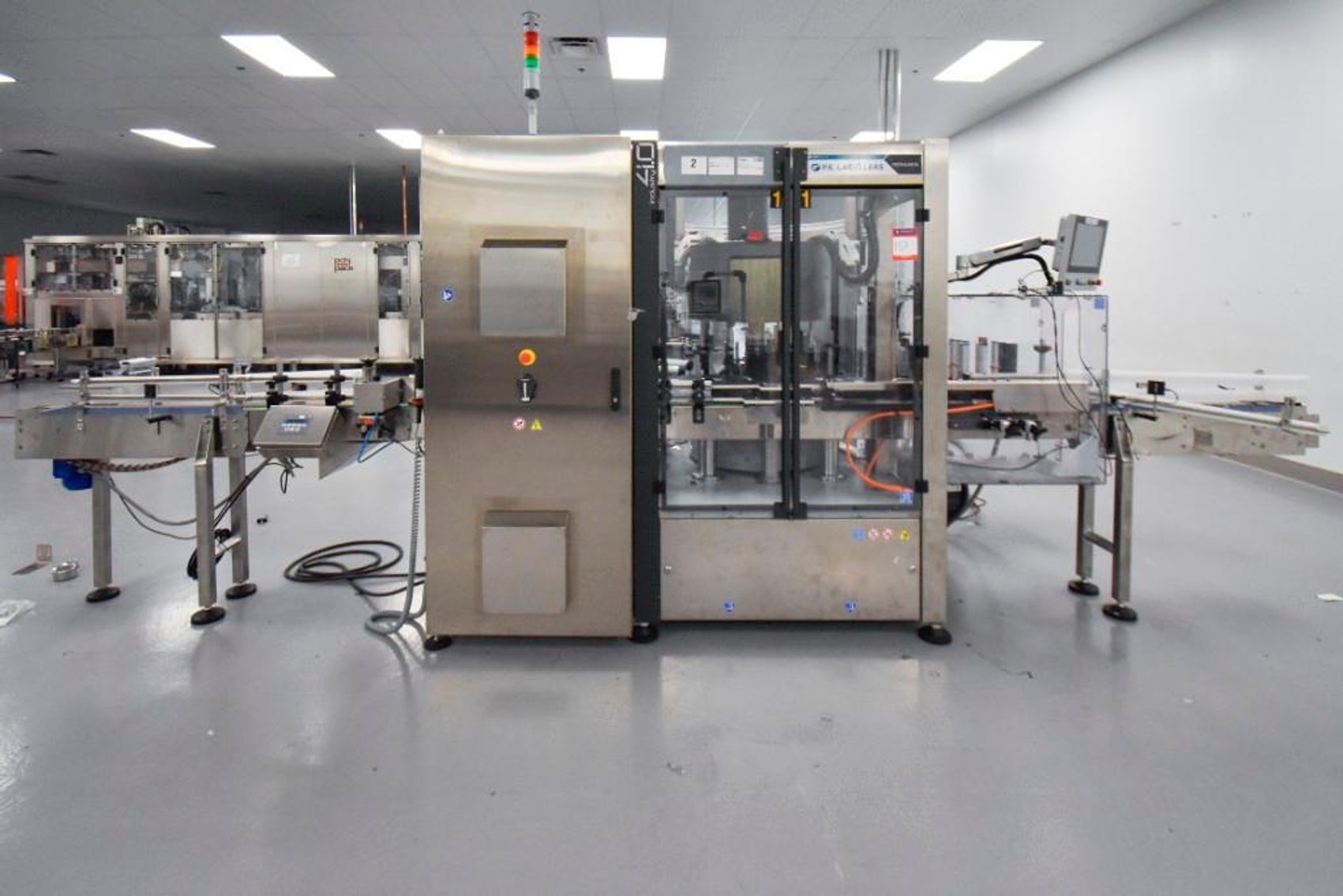 Image for ***SOLD*** MJK1859 P.E Automatic labelling machine Series SL KD776