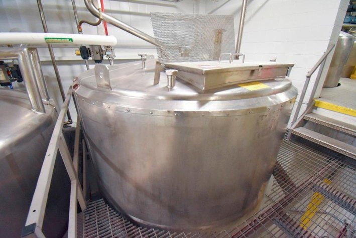 Image for MJK1853 4000 Gallon Tank