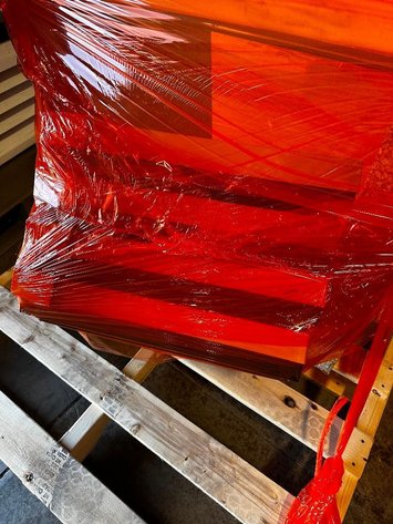 Image for ***SOLD*** MJK1844 4 lift links 3000 and Marble table