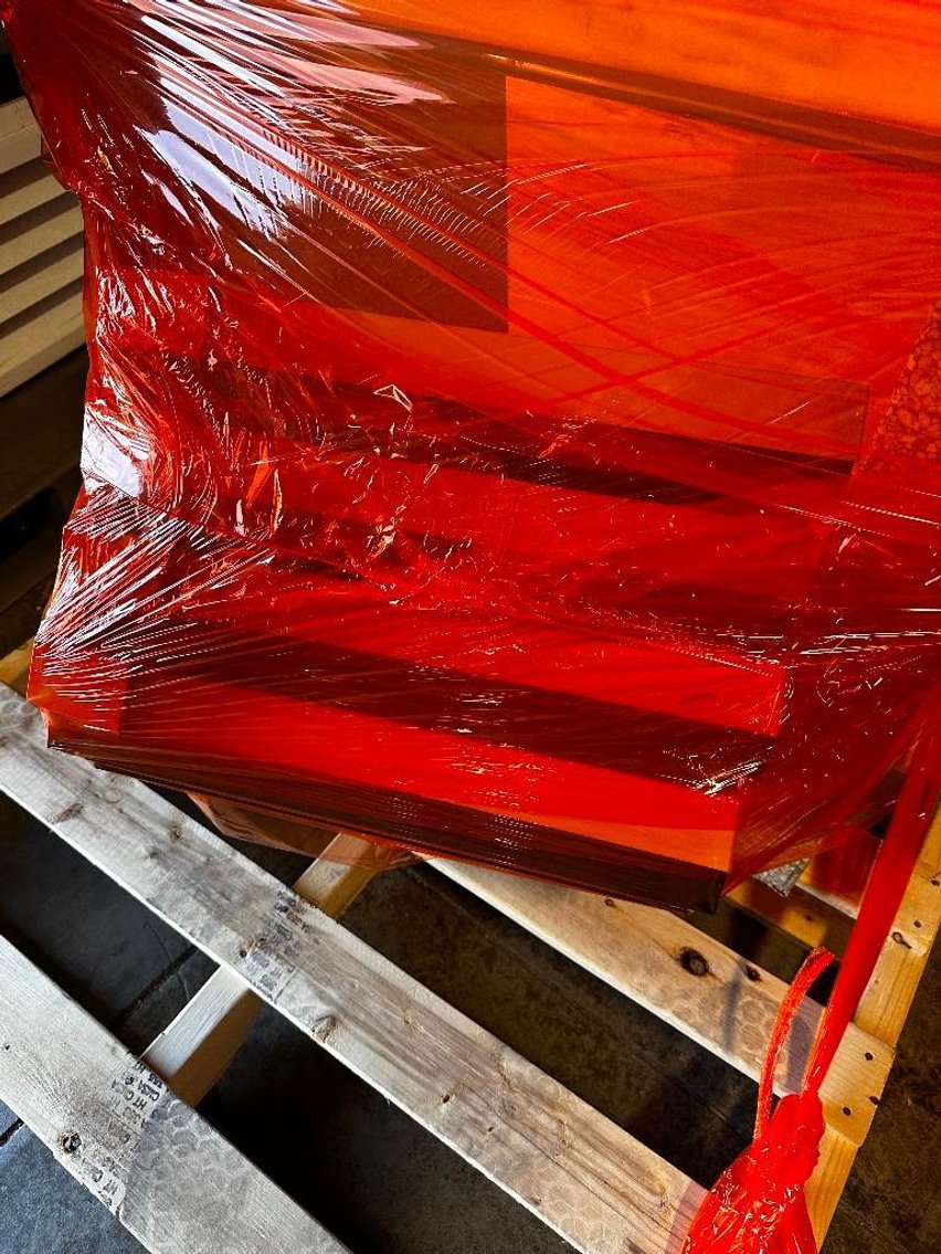 Image for ***SOLD*** MJK1844 4 lift links 3000 and Marble table