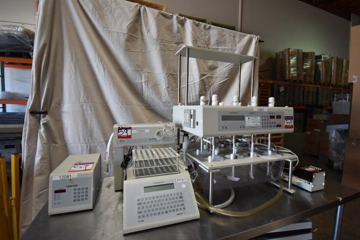 Image for ***SOLD*** MJK1828 VARIAN VK7000, Peril-static pump, VARIAN VK8000, VARIAN VK750D