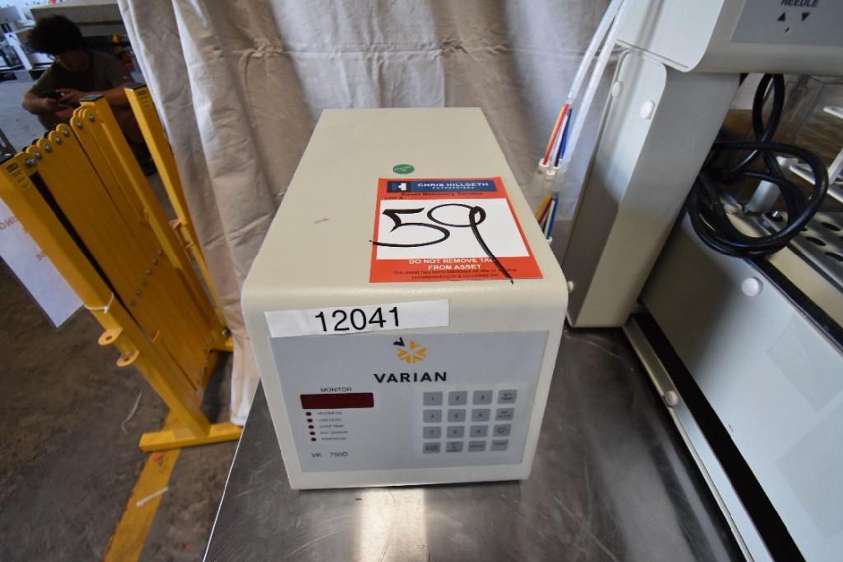 Image for ***SOLD*** MJK1828 VARIAN VK7000, Peril-static pump, VARIAN VK8000, VARIAN VK750D