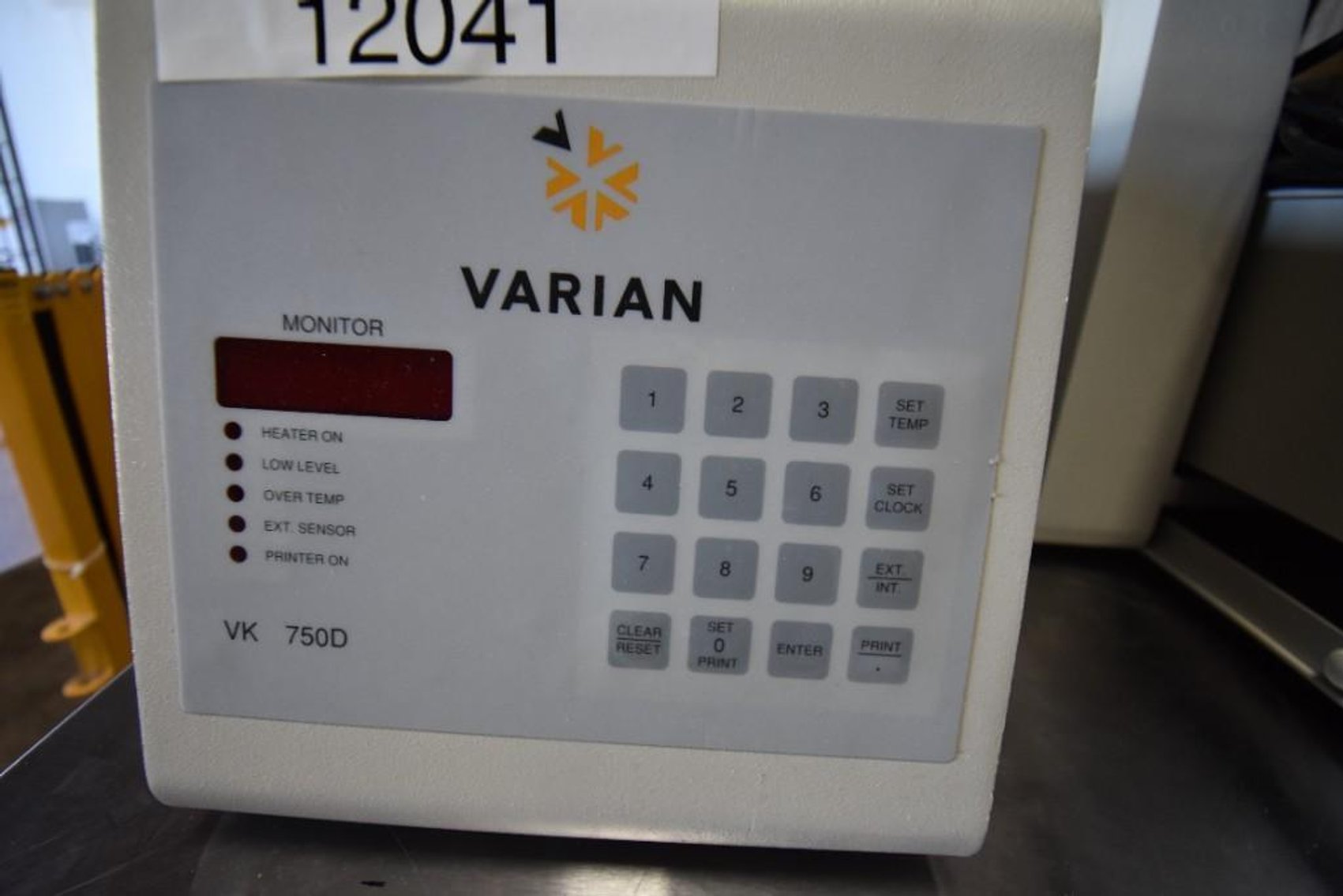 Image for ***SOLD*** MJK1828 VARIAN VK7000, Peril-static pump, VARIAN VK8000, VARIAN VK750D