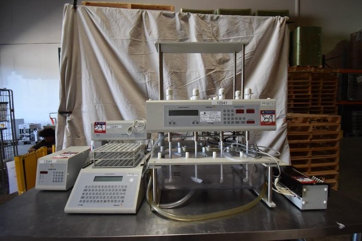 Image for ***SOLD*** MJK1828 VARIAN VK7000, Peril-static pump, VARIAN VK8000, VARIAN VK750D