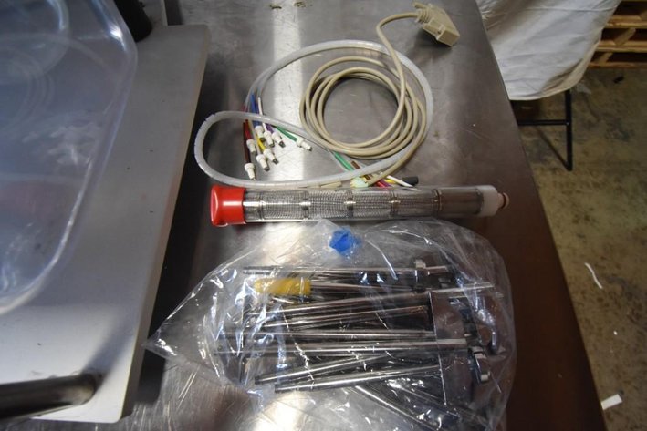 Image for MJK1826 Agilent technologies 708– DS dissolution apparatus with peristaltic pump