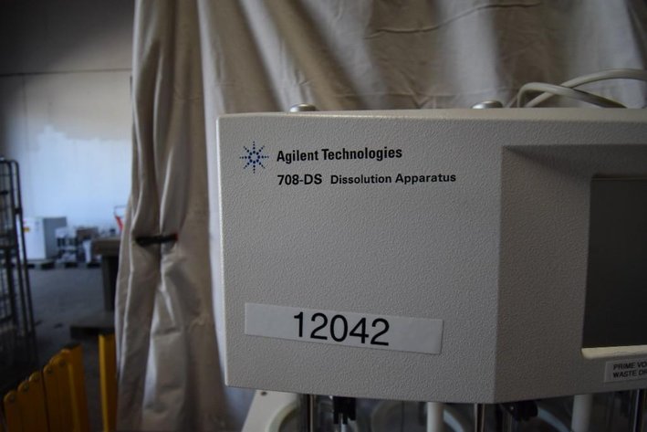Image for MJK1825 Agilent technologies 708– DS dissolution apparatus with peristaltic pump