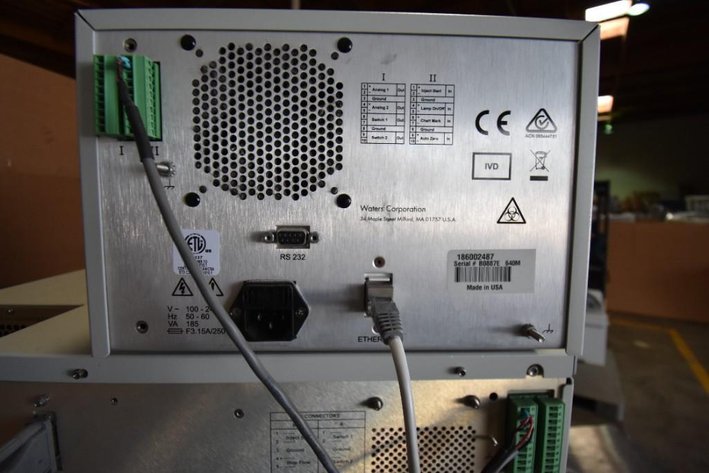 Image for ***SOLD*** MJK1824 Full spectrum Water seperation module 2695 HPLC, Full spectrum Dual absorbance detector 2487