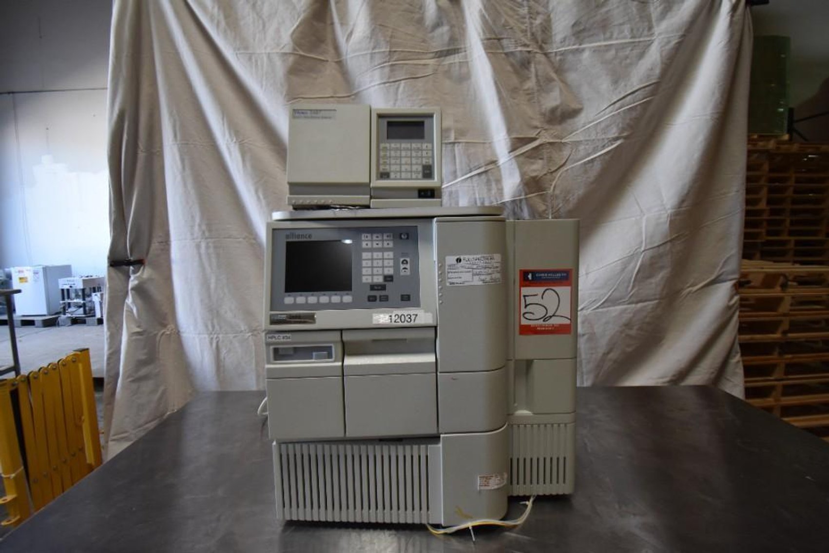 Image for ***SOLD*** MJK1821 Full Spectrum Water Seperation module 2695 HPLC, Full spectrum Dual absorbance detector 2487