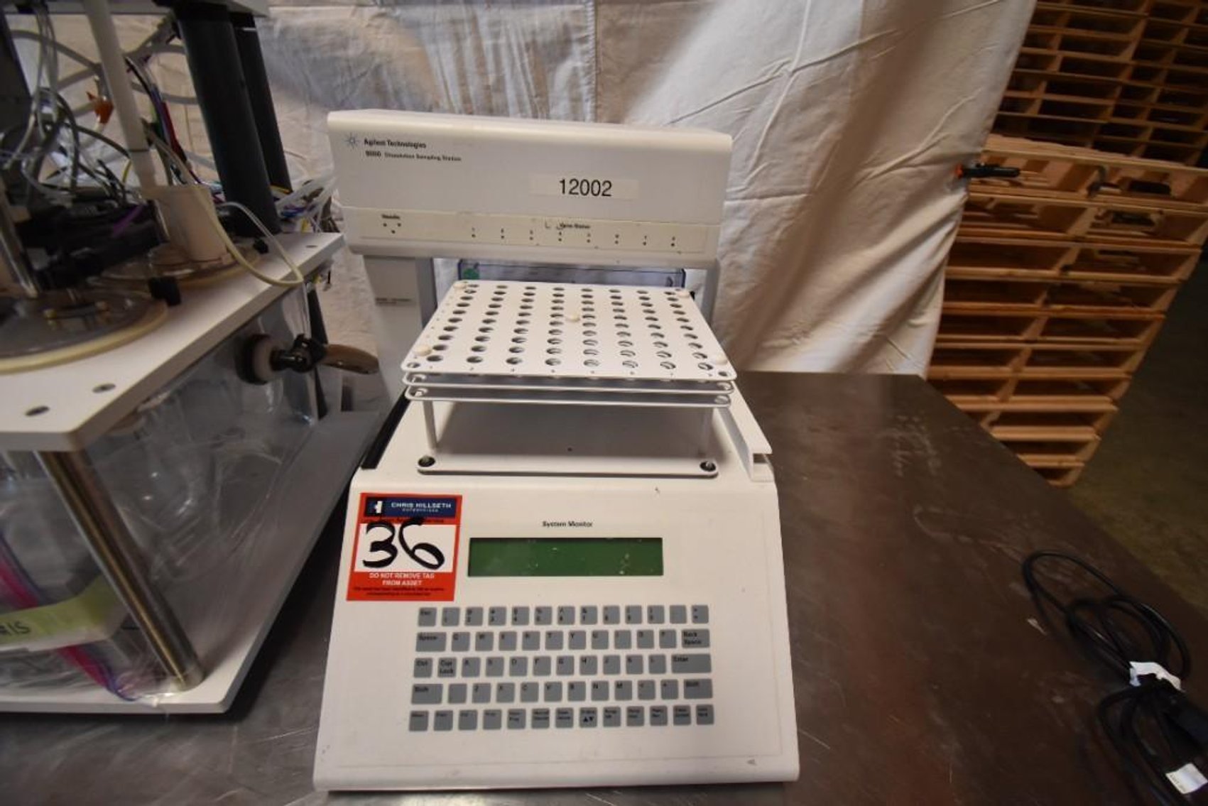 Image for ***SOLD*** MJK1805 Agilent technologies 708– DS dissolution apparatus, 8000 dissolution sampling station