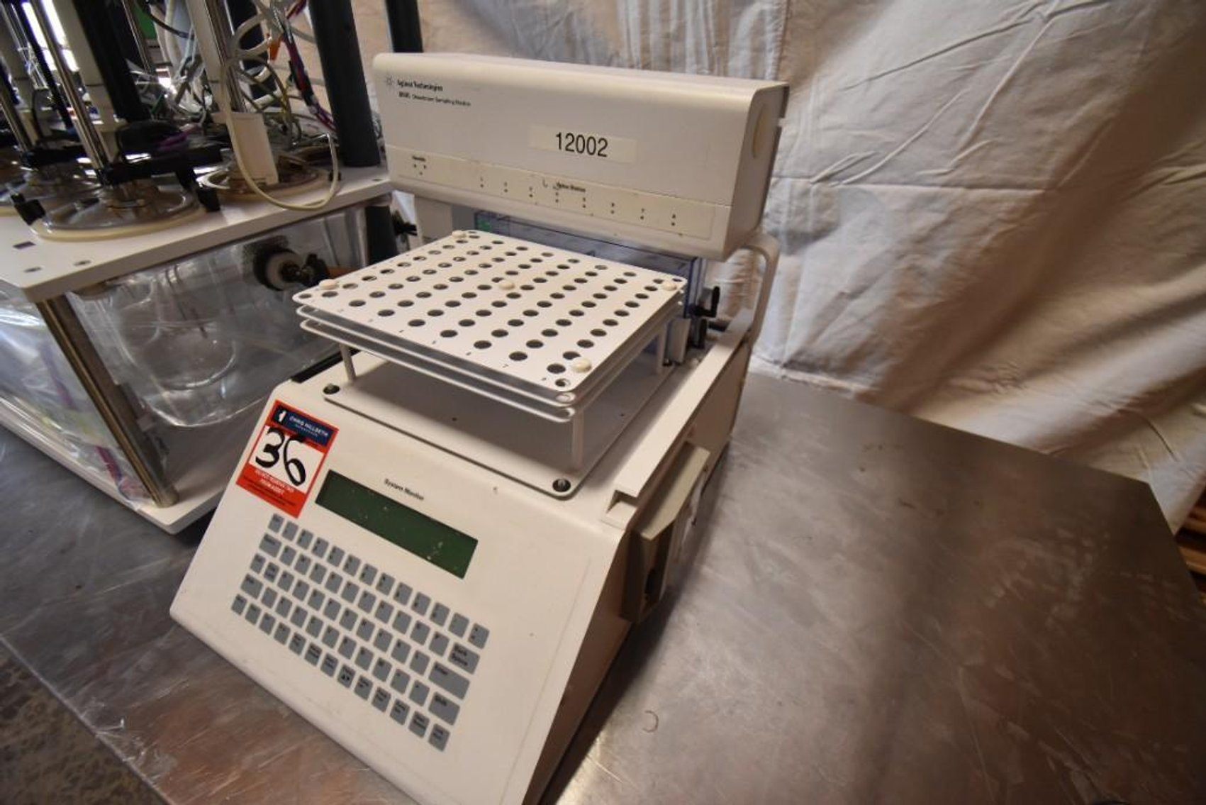 Image for ***SOLD*** MJK1805 Agilent technologies 708– DS dissolution apparatus, 8000 dissolution sampling station