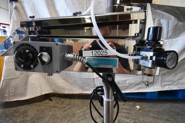 Image for MJK1809 Key International Tablet Deduster