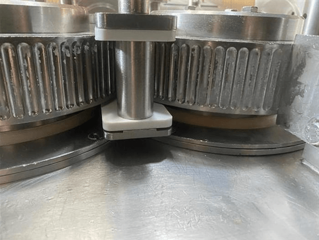 Image for ***SOLD*** MJK1877 Fitzpatrick IR 520 Chilsonator/Roller Compactor with M5A Mill