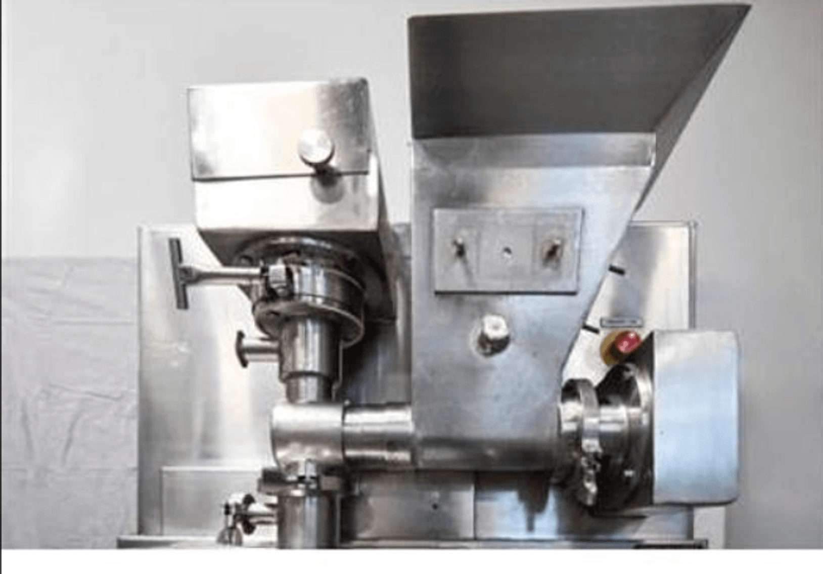 Image for ***SOLD*** MJK1877 Fitzpatrick IR 520 Chilsonator/Roller Compactor with M5A Mill