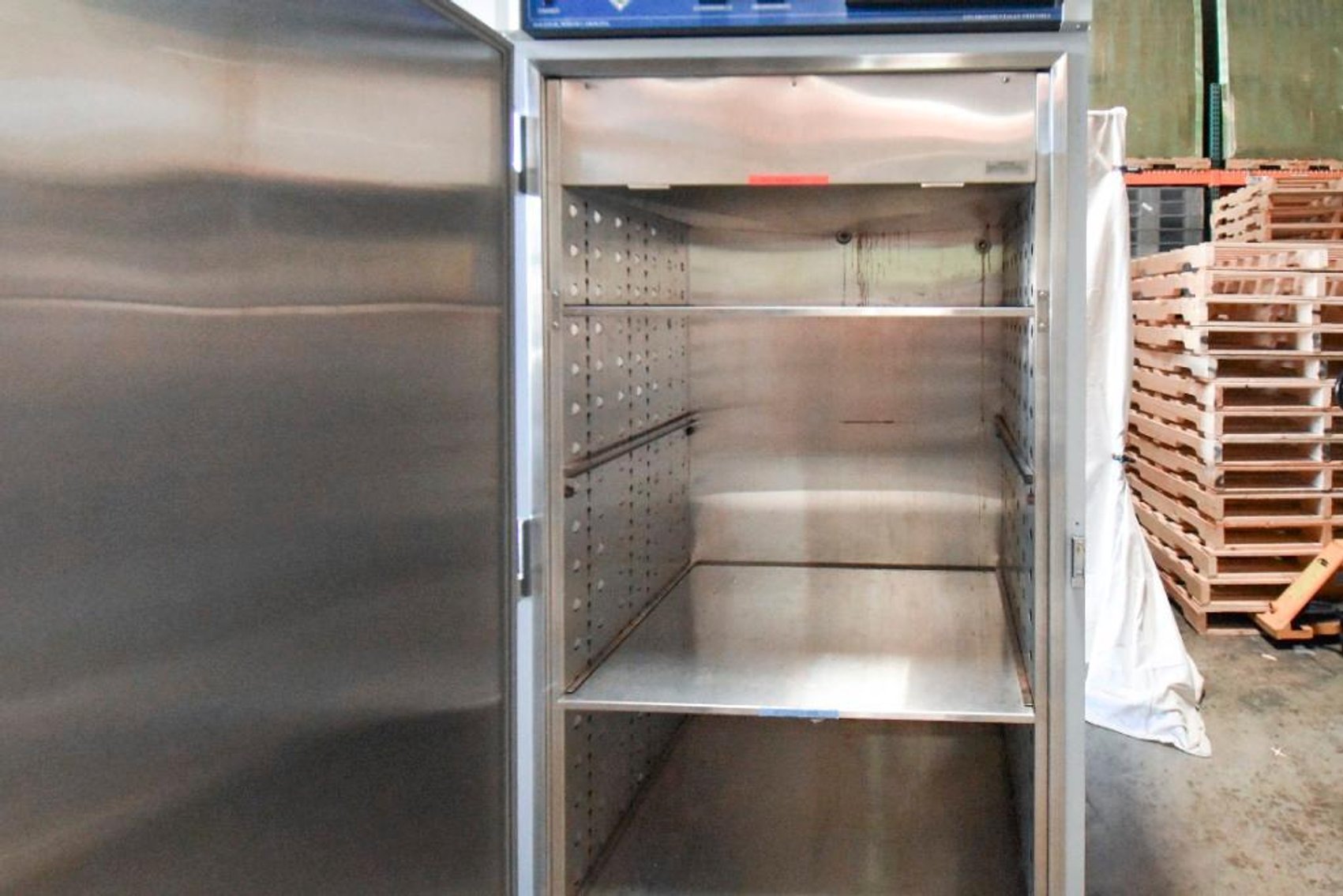 Image for MJK1785 Environmental Specialties Cryo Refrigerator  (ES 2000 CDM)