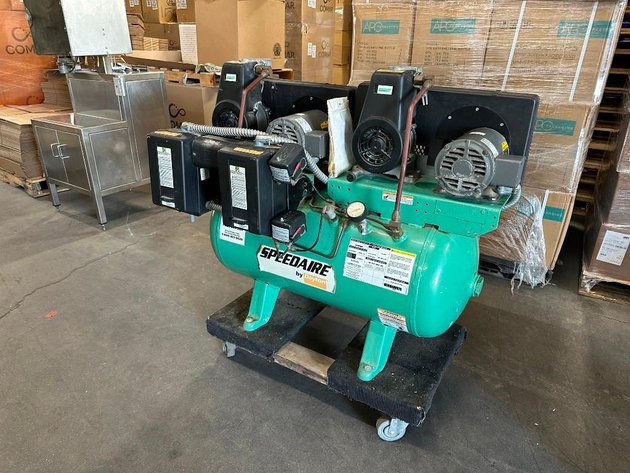 Image for MJK1881 Speedaire by Dayton .75 HP Air Compressor with 30 Gallon tank