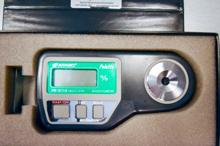 Image for ***SOLD***  MJK1740 ATAGO Palette Series Digital Refractometer PR-201α