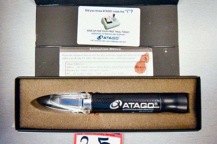 Image for ***SOLD***  MJK1739 ATAGO Hand-held Master Refractometer