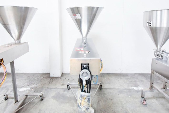 Image for ***SOLD*** MJK1726 Hinds Bock Single Piston Liquid Filler on Casters