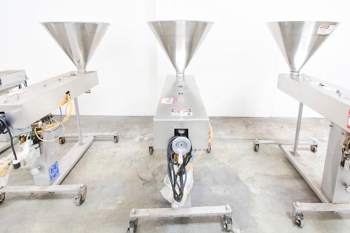 Image for ***SOLD*** MJK1722 Hinds Bock Single Piston Liquid Filler on Casters