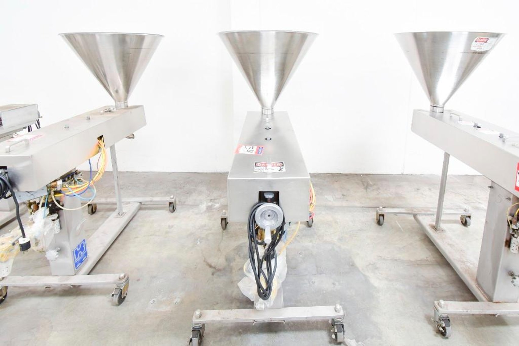 Image for ***SOLD*** MJK1722 Hinds Bock Single Piston Liquid Filler on Casters