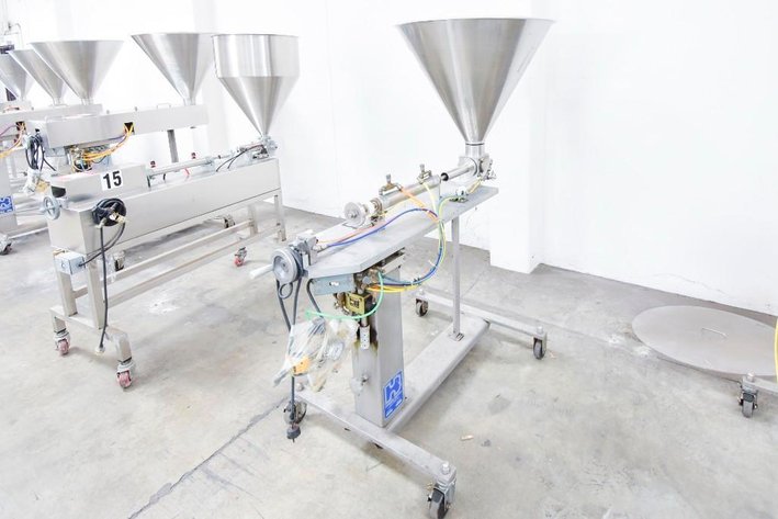 Image for ***SOLD*** MJK1724 Hinds Bock Single Piston Liquid Filler on Casters