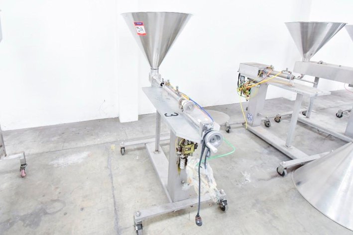 Image for ***SOLD*** MJK1724 Hinds Bock Single Piston Liquid Filler on Casters