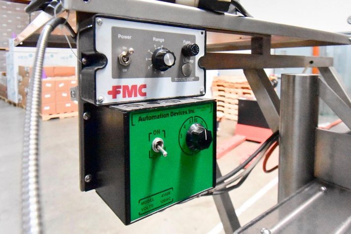 Image for MJK1876 Charles Lapierre inc Unicap- 200 Cap torquer With Automation Devices Vibratory feeder