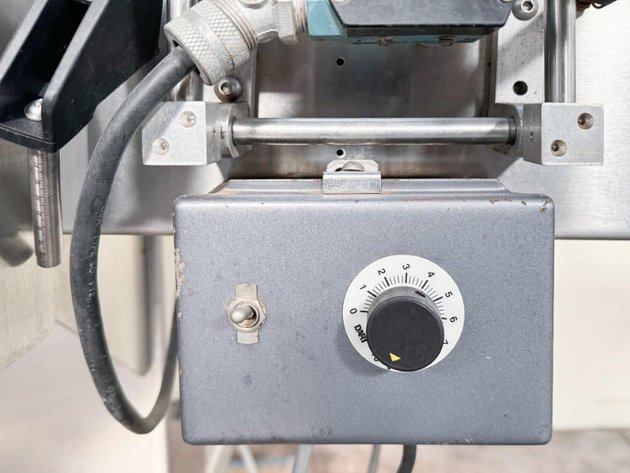 Image for MJK2005 Kaps-All 6 Spindle Capper MDL F-6