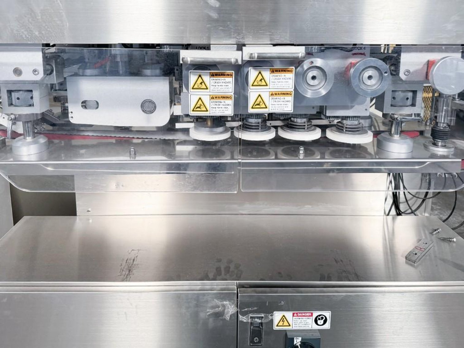 Image for MJK2004 8 Spindle Capper w/ Feeder&nbsp;MDL HJB