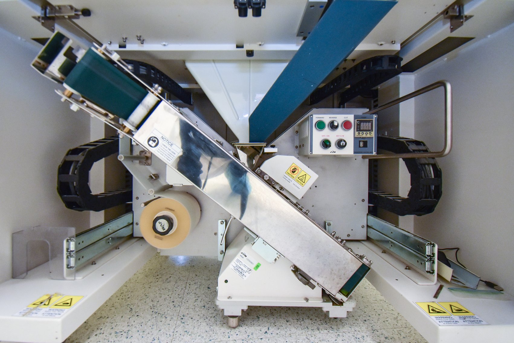 Image for MJK2030 Automatic Tablet Dispensing & Packaging System MDL: JV 240BX6