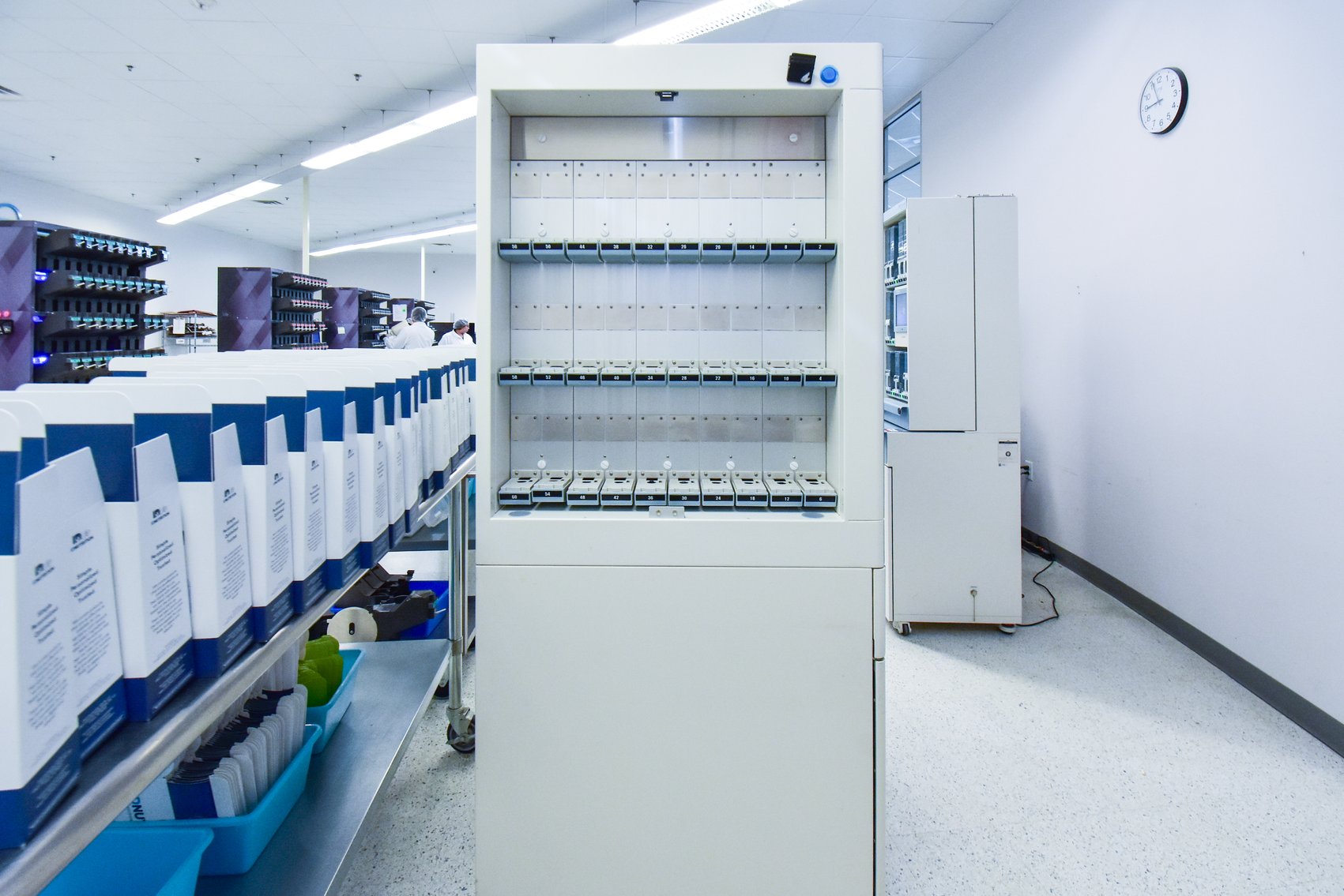 Image for MJK2030 Automatic Tablet Dispensing & Packaging System MDL: JV 240BX6