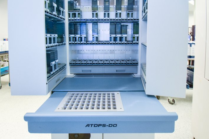 Image for MJK2033 Automatic Tablet Dispensing & Packaging System MDL: JV- 208DO