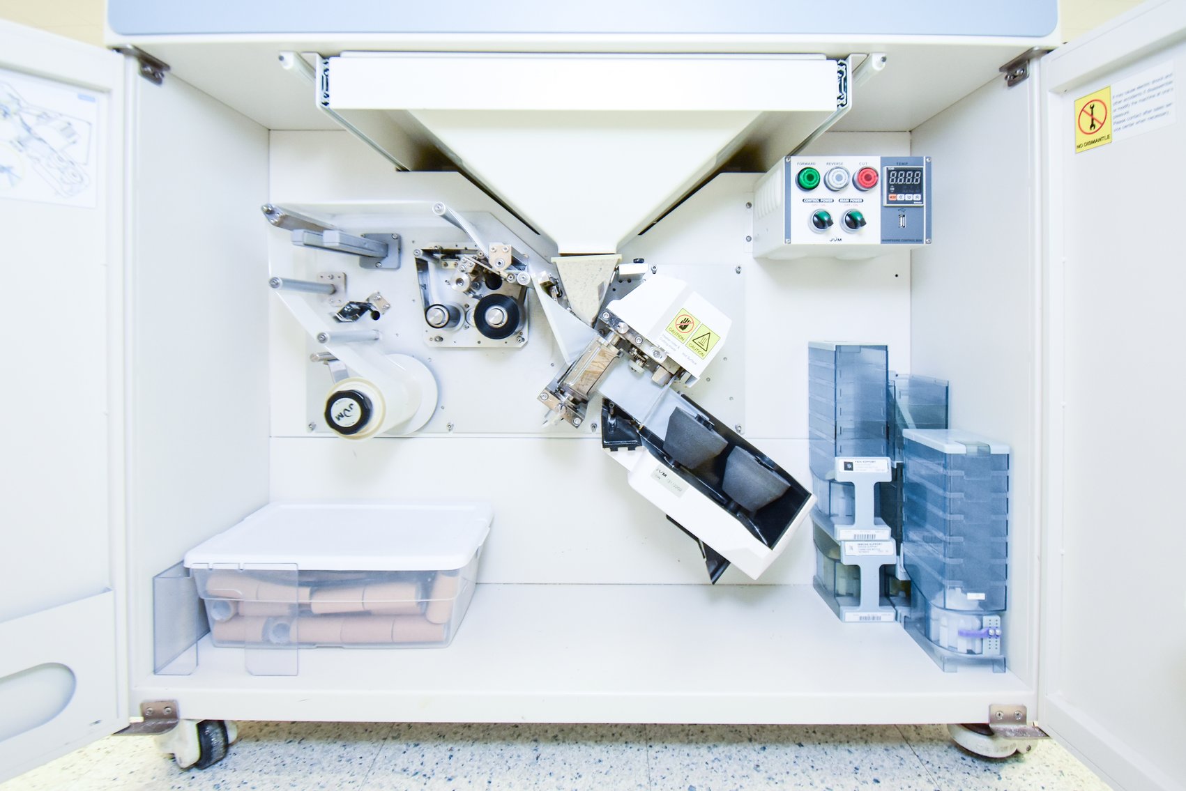 Image for MJK2035 Automatic Tablet Dispensing & Packaging System MDL: JV- 208DO