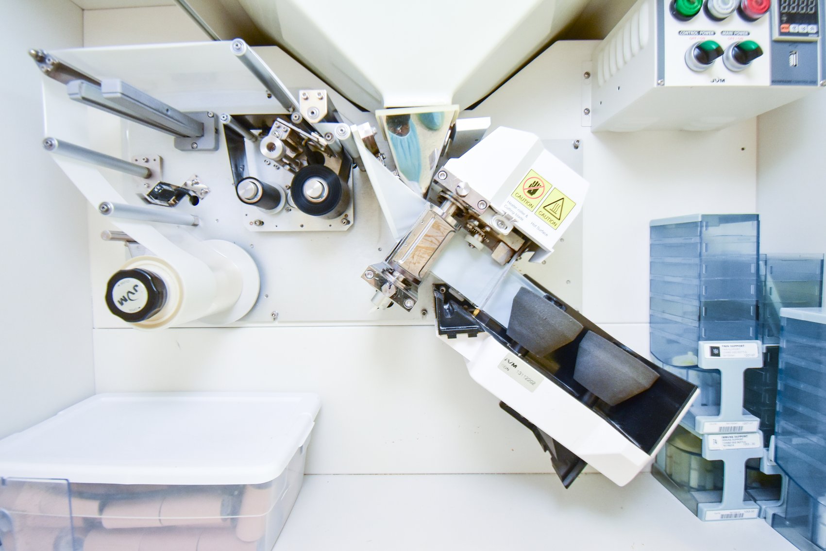 Image for MJK2035 Automatic Tablet Dispensing & Packaging System MDL: JV- 208DO