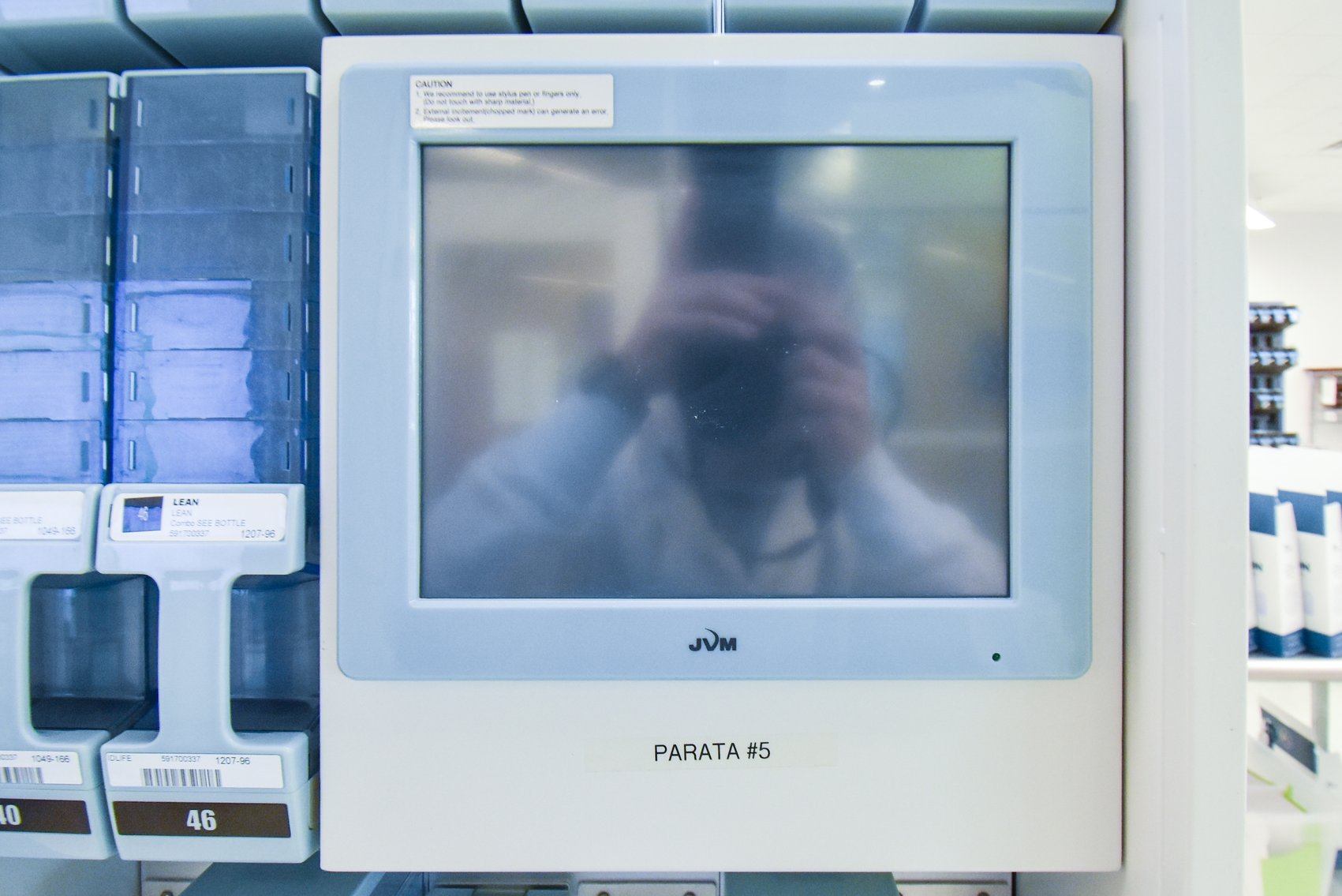 Image for MJK2034 Automatic Tablet Dispensing & Packaging System MDL: JV- 208DO