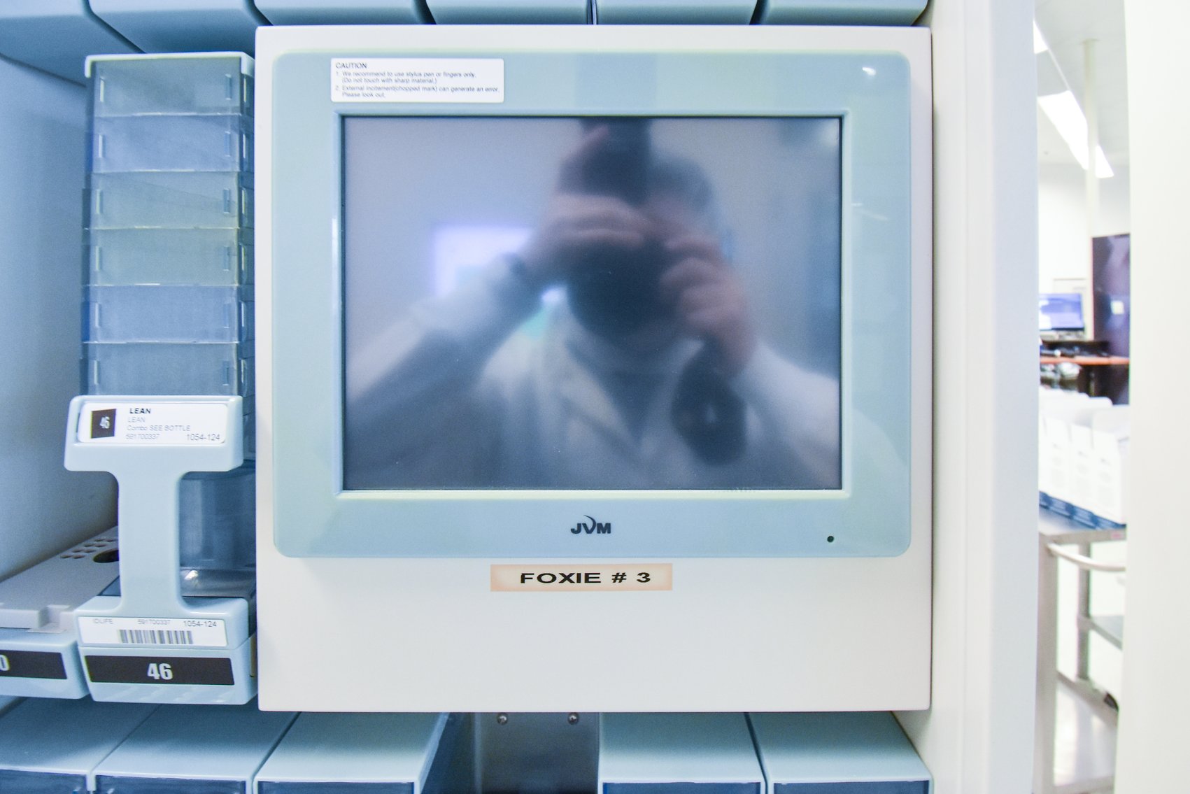 Image for MJK2032 Automatic Tablet Dispensing & Packaging System MDL: JV- 240BX6