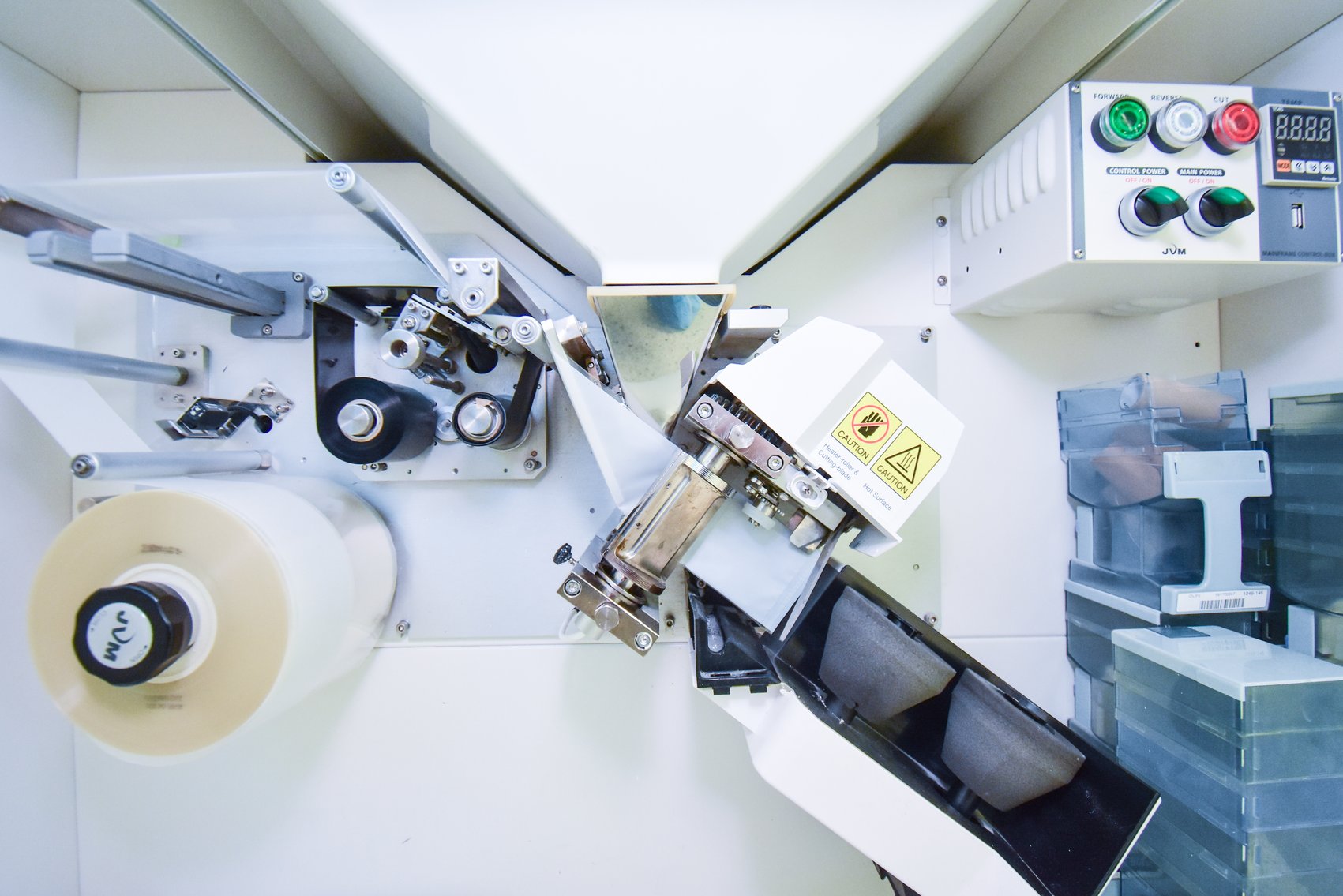 Image for MJK2033 Automatic Tablet Dispensing & Packaging System MDL: JV- 208DO