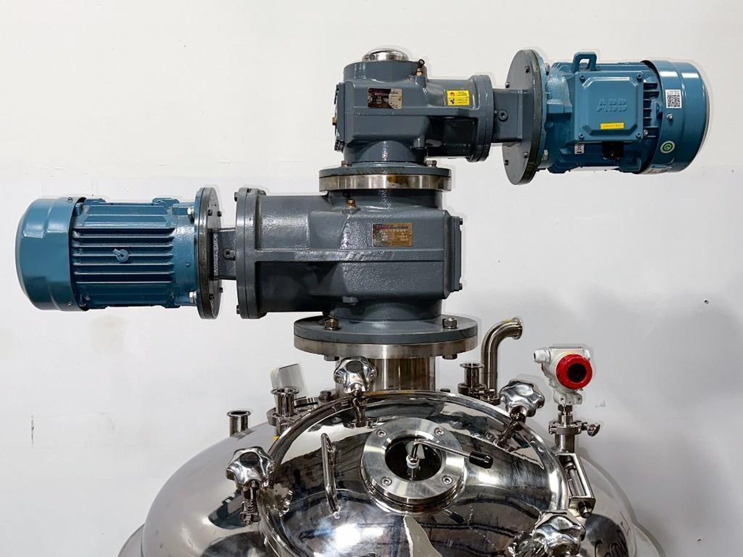 Image for MJK1917 NEW - 500 Liter, SS, Fully Jacketed, Vacuum, Triple Motion Mixing Kettle