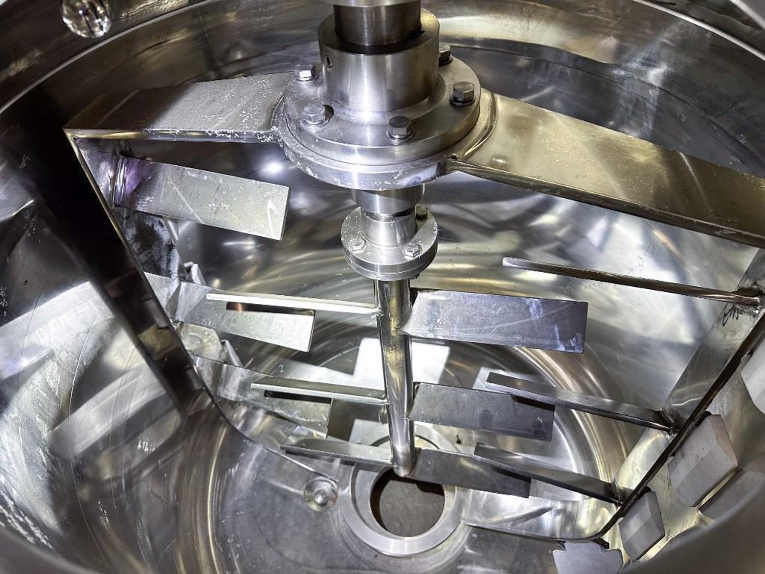 Image for MJK1917 NEW - 500 Liter, SS, Fully Jacketed, Vacuum, Triple Motion Mixing Kettle