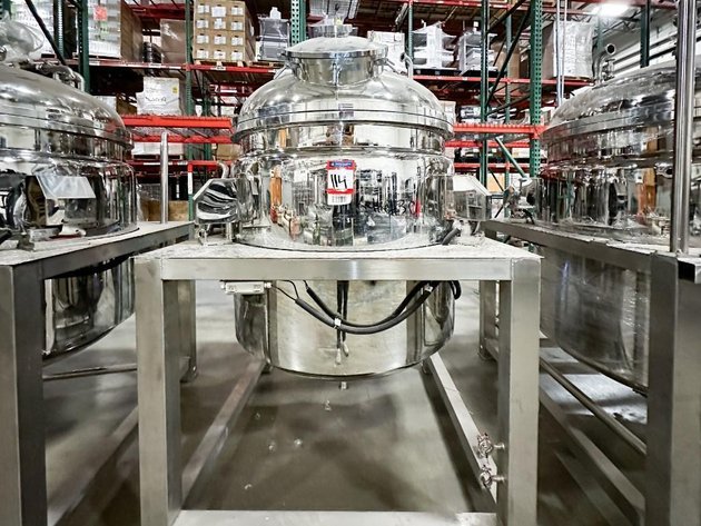 Image for MJK1924 SS Full Sweep Triple Motion Mixing Kettle 1500 Liters