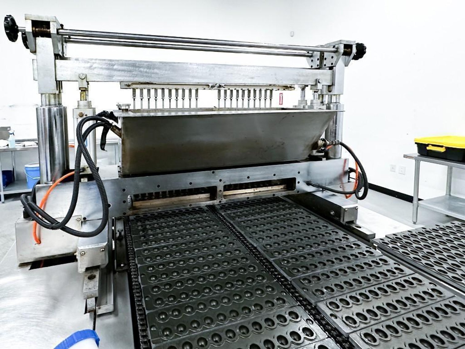 Image for MJK2036 300 KG Hatel Gummy Depositor Line with Mixing Kettle Kitchen