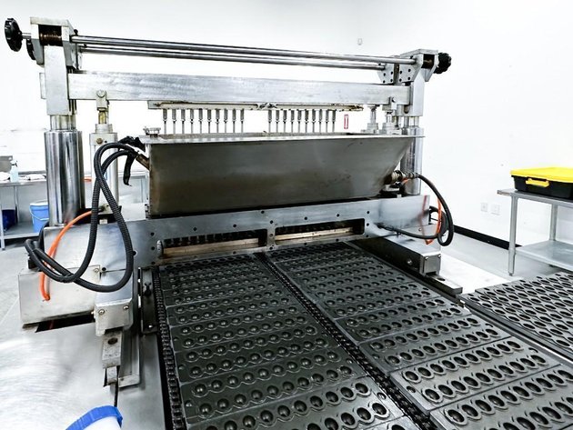 Image for MJK2036 300 KG Hatel Gummy Depositor Line with Mixing Kettle Kitchen