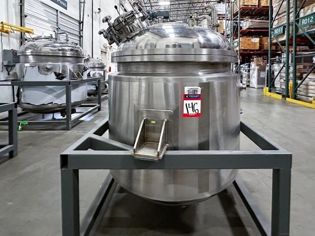 Image for MJK1930 NEW - 500 Liter, SS, Fully Jacketed, Vacuum, Triple Motion Mixing Kettle